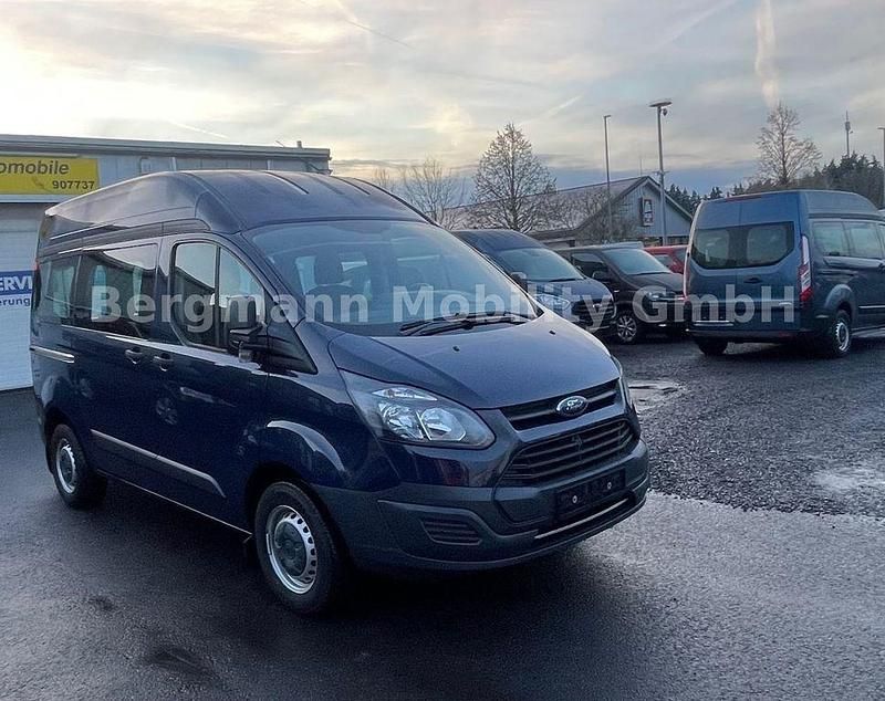 Second-hand Ford Transit Custom 105 CP (77 kW) 2017 Albastru Monovolum