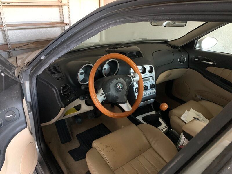 Grau Gebraucht 2005 Alfa Romeo 156 Kombi | 799 € - Bild 1/4