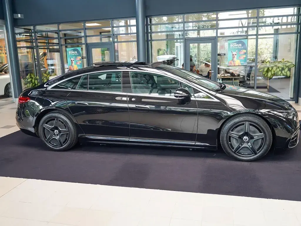 Gebraucht Mercedes EQS450+ AMG line 264 kW (360 PS) 2024 Obsidianschwarz Limousine
