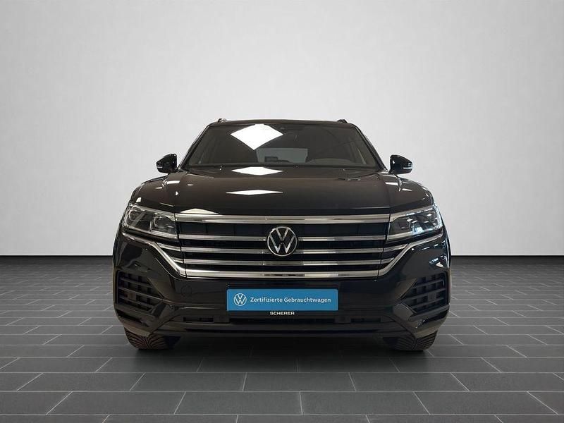 Gebraucht VW Touareg IQ Drive 231 PS (169 kW) 2025 Grenadillschwarz metallic (metallic) SUV