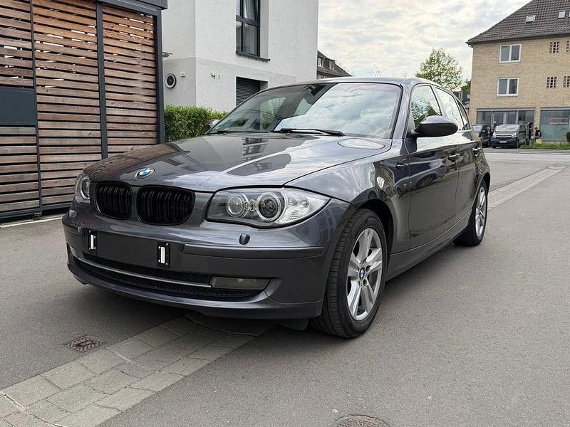 Gebraucht BMW 120 Advantage 177 PS (130 kW) 2007 Grau Kleinwagen
