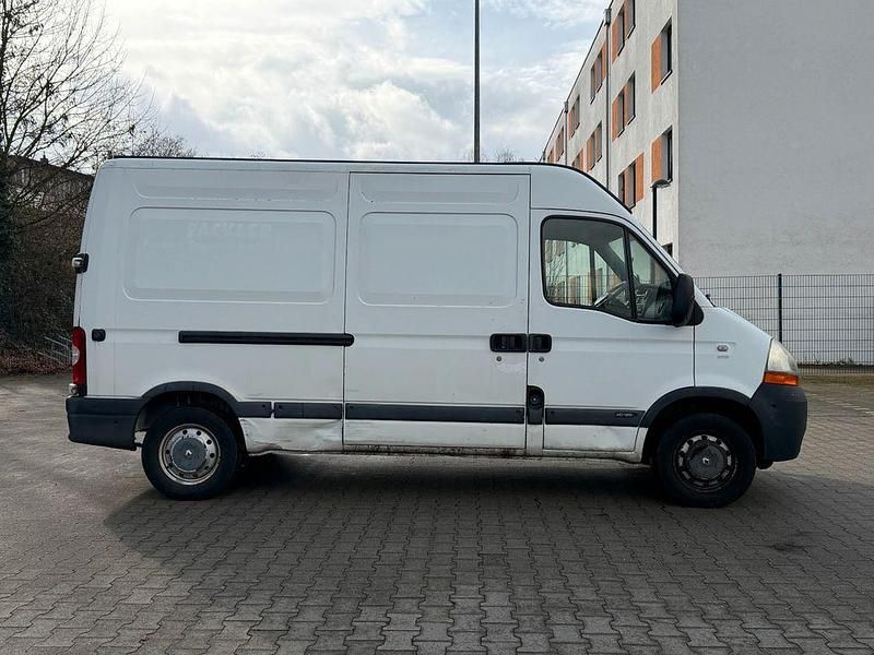 Gebraucht Renault Master 120 PS (88 kW) 2009 Weiß Limousine