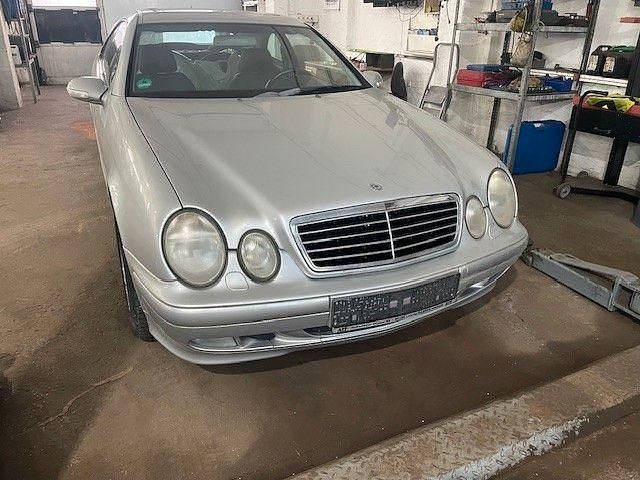 Gebraucht Mercedes CLK200 Elegance 163 PS (119 kW) 2001 Silber Coupé