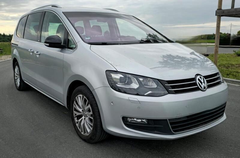 Silber Gebraucht 2011 VW Sharan Van / Kleinbus | 4.999 € (Superpreis) - Bild 1/4