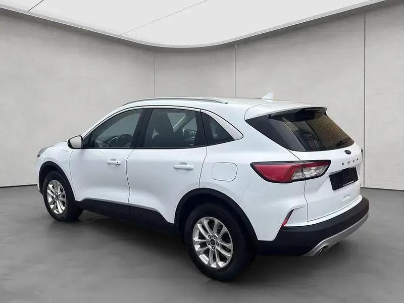 Gebraucht Ford Kuga Titanium 224 PS (164 kW) 2022 Frozen white SUV