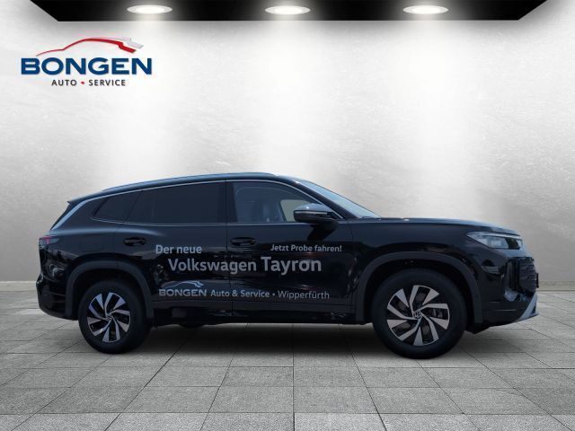 Neu VW Tayron Life 150 PS (110 kW) 2025 Schwarz SUV
