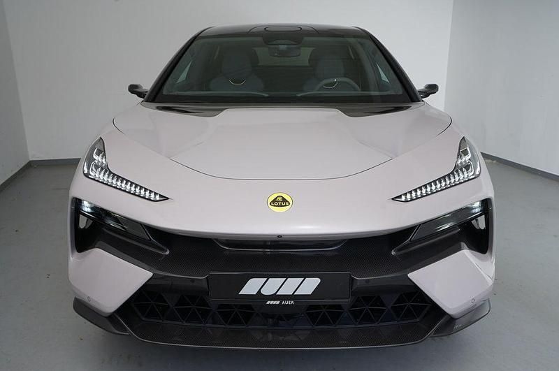 Neu Lotus Eletre 675 kW (918 PS) 2026 Grau SUV