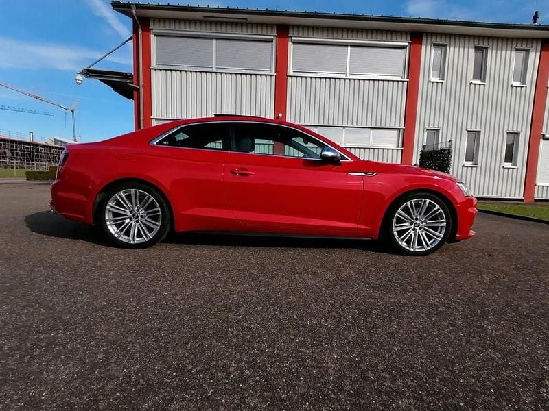 Gebraucht Audi S5 Sport 354 PS (260 kW) 2018 Rot Coupé