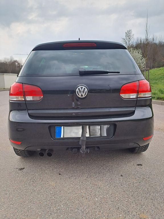 Gebraucht VW Golf VI Style 140 PS (102 kW) 2011 Schwarz Kleinwagen