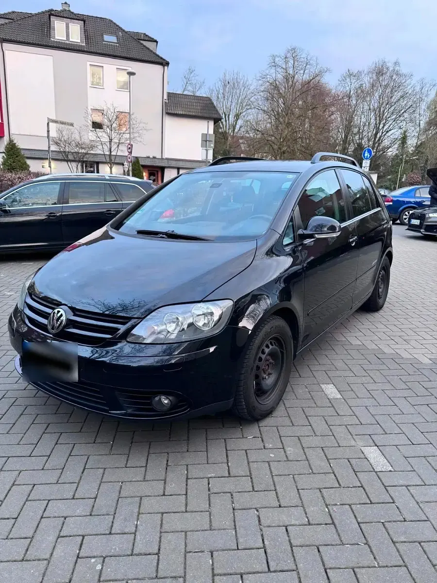 Gebraucht VW Golf Plus Cross 122 PS (89 kW) 2008 Schwarz Limousine