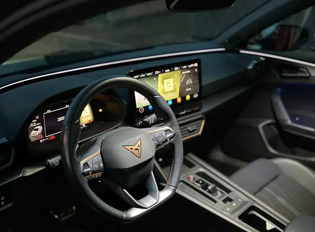Gebraucht Cupra Leon 245 PS (180 kW) 2023 Grau Limousine