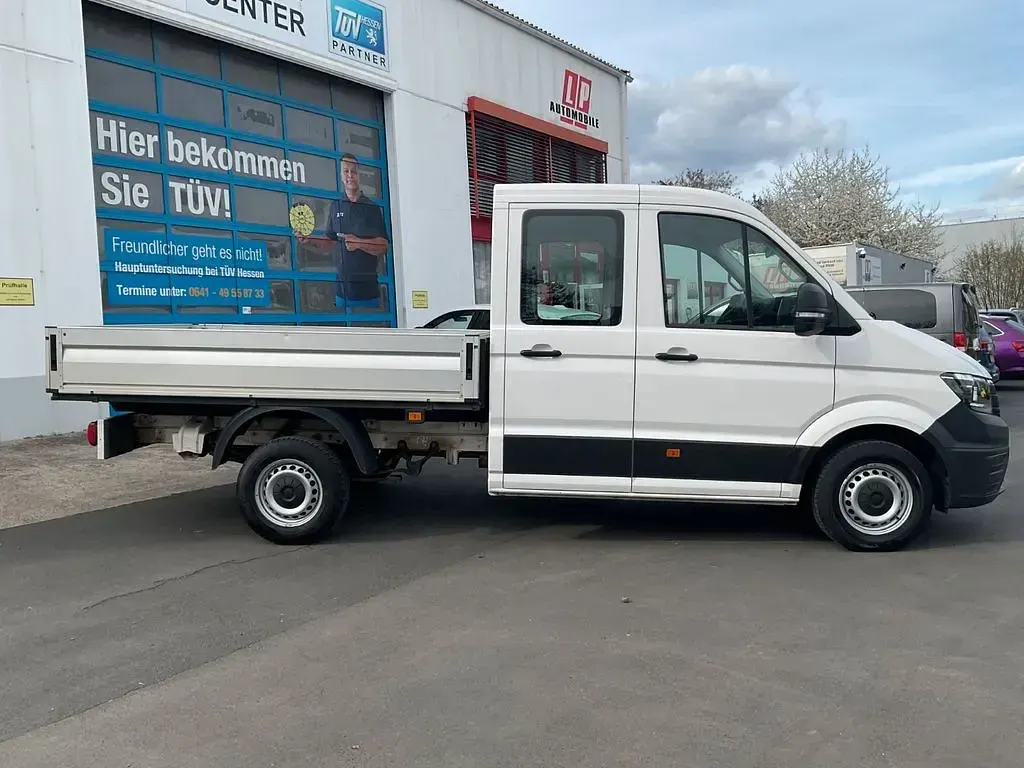 Gebraucht VW Crafter 103 PS (75 kW) 2022 Weiß Van