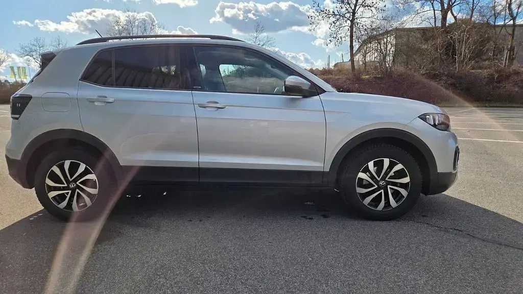 Gebraucht VW T-Cross Active 95 PS (69 kW) 2022 Silber SUV