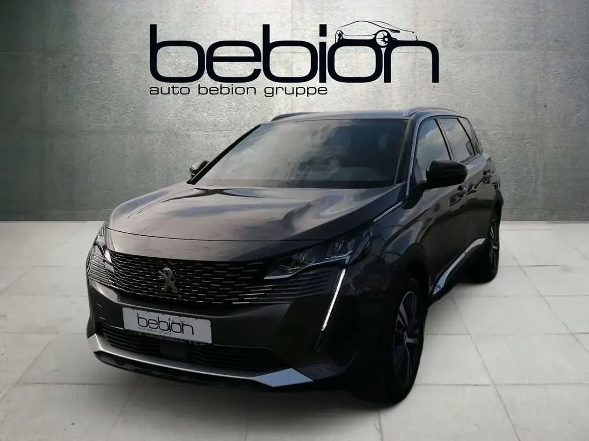 Gebraucht Peugeot 5008 Allure 131 PS (96 kW) 2023 SUV