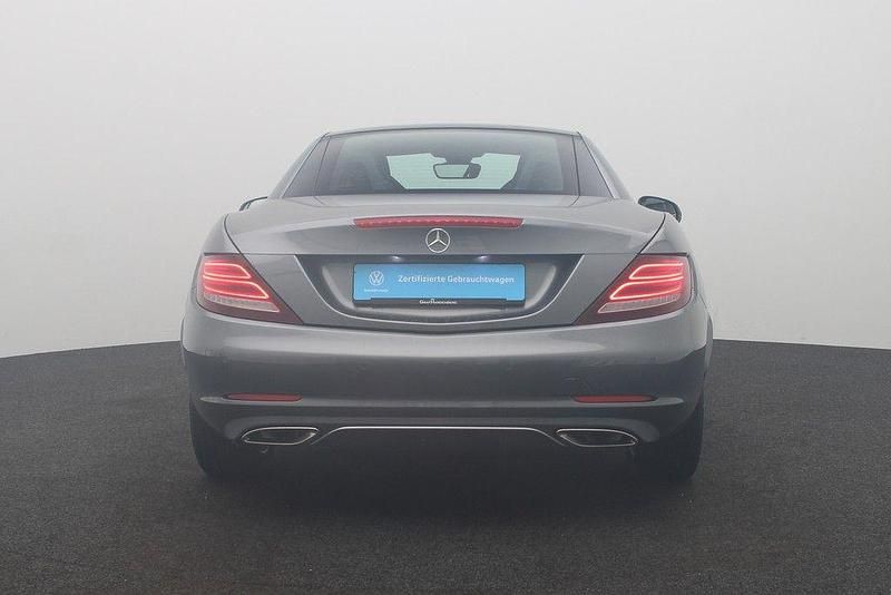 Gebraucht Mercedes SLC180 156 PS (114 kW) 2017 Selentingrau metallic Cabrio