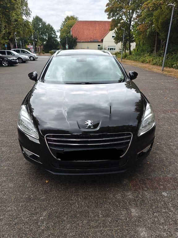 Braun Gebraucht 2013 Peugeot 508 Allure Kombi | 5.500 € (Fairer Preis) - Bild 1/4