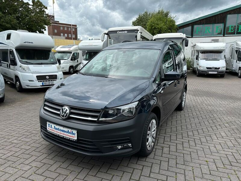 Blau Gebraucht 2020 VW Caddy Van / Kleinbus | 19.999 € (Etwas zu teuer) - Bild 1/3