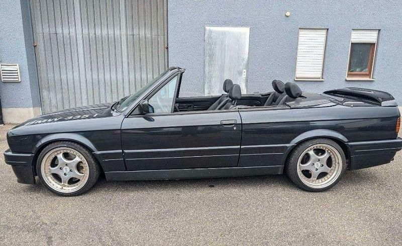 Gebraucht BMW 320 Cabriolet Performance 211 PS (155 kW) 1991 Schwarz Cabrio