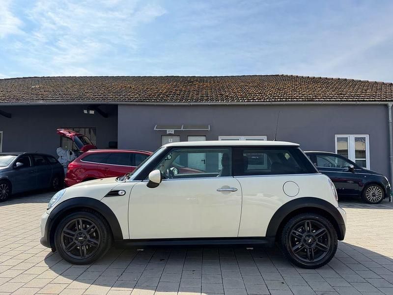 Second-hand Mini ONE 98 CP (72 kW) 2011 Alb Hatchback