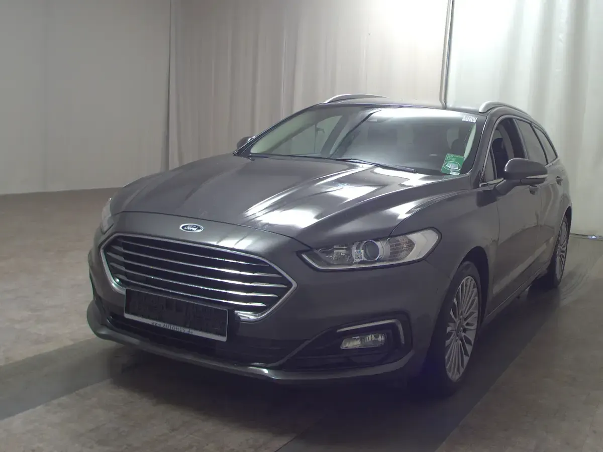 Gebraucht Ford Mondeo Titanium 150 PS (110 kW) 2020 Magnetic grau metallic Kombi