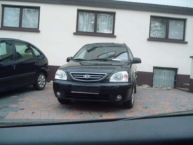 Brugt Kia Carens 126 HK (92 kW) 2003 Sort MPV