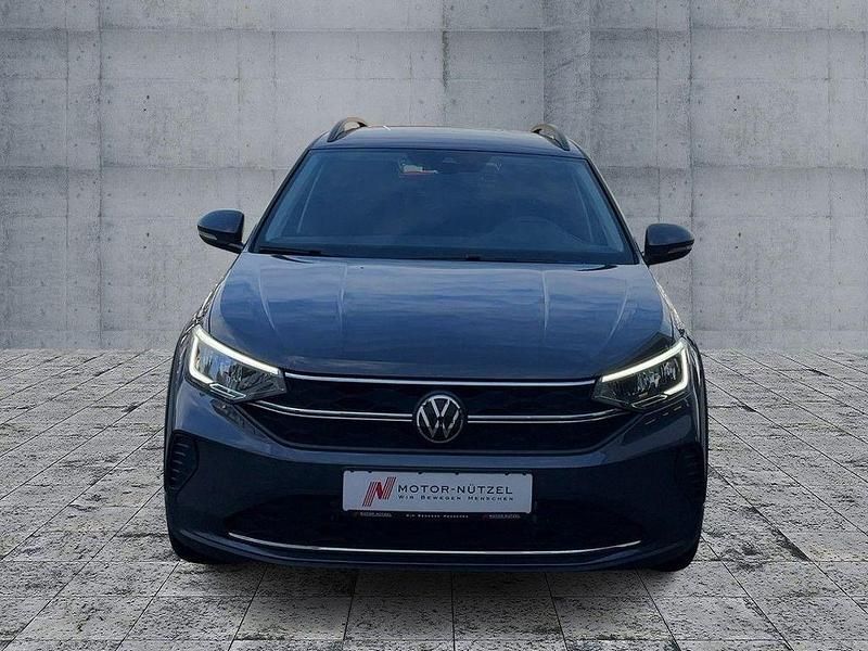 Neu VW Taigo Life 116 PS (85 kW) 2025 Grau SUV