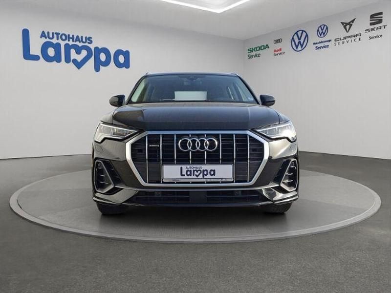 Second-hand Audi Q3 S-Line 230 CP (169 kW) 2021 Negru SUV