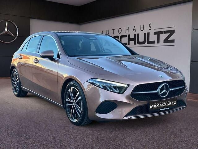 Gebraucht Mercedes A180 Progressive 136 PS (100 kW) 2023 Andere Limousine