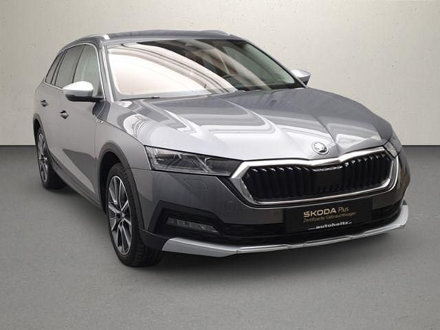 Gebraucht Skoda Octavia 200 PS (147 kW) 2023 Graphitegrau metallic Kombi