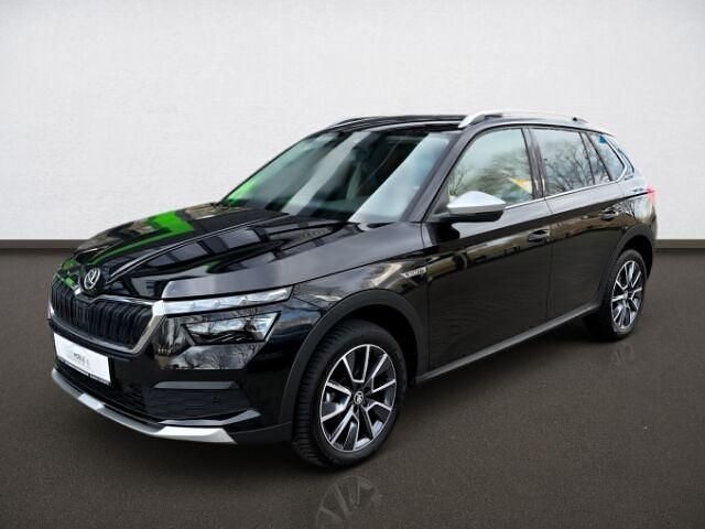 Schwarz Gebraucht 2023 Skoda Kamiq ScoutLine SUV | 24.390 € (Fairer Preis) - Bild 1/2