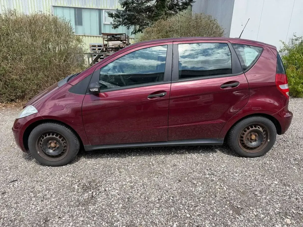Gebraucht Mercedes A170 Classic 116 PS (85 kW) 2006 Rot Kleinwagen