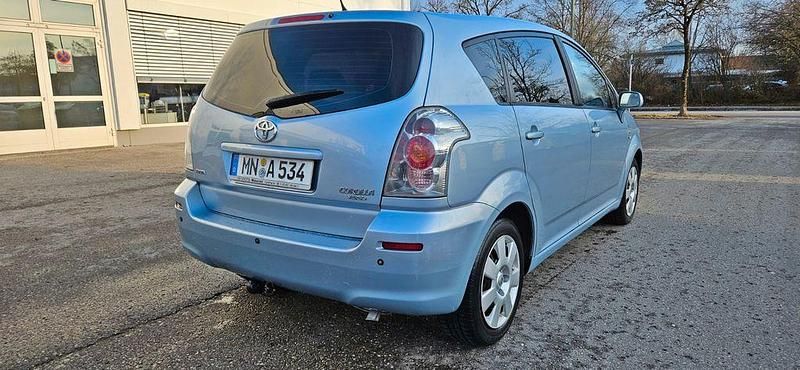 Gebraucht Toyota Corolla Verso Edition 129 PS (94 kW) 2005 Blau Van / Kleinbus
