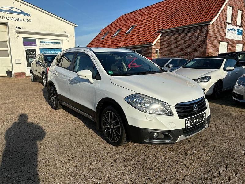 Gebraucht Suzuki SX4 Comfort+ 120 PS (88 kW) 2015 Weiß Limousine