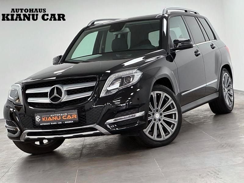 Schwarz Gebraucht 2014 Mercedes GLK350 SUV | 21.990 € (Fairer Preis) - Bild 1/4