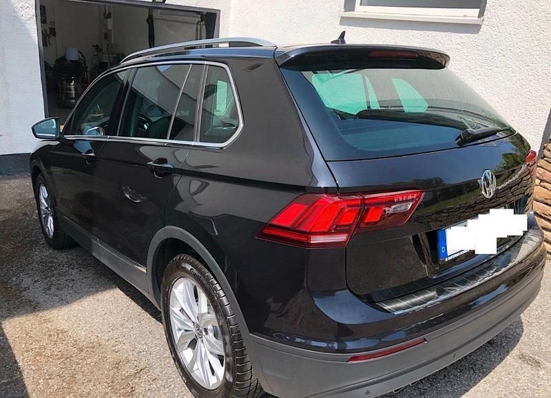 Gebraucht VW Tiguan Join 150 PS (110 kW) 2019 Schwarz SUV