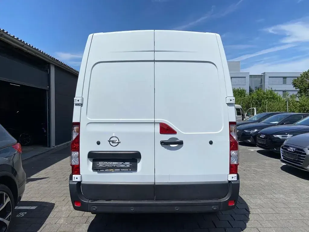 Gebraucht Opel Movano 136 PS (100 kW) 2021 Weiß Van