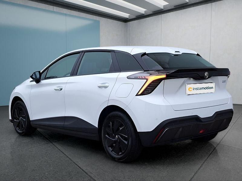 Gebraucht MG MG4 EV 125 kW (170 PS) 2023 Weiß Kleinwagen