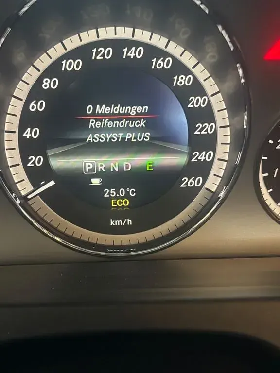 Gebraucht Mercedes E250 AMG 204 PS (150 kW) 2013 Schwarz Cabrio