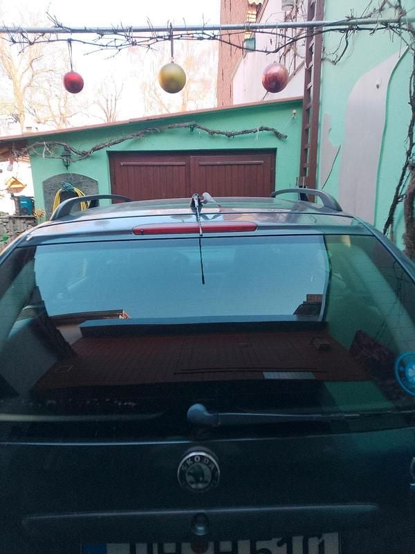 Gebraucht Skoda Octavia 101 PS (74 kW) 2005 Grau Kombi