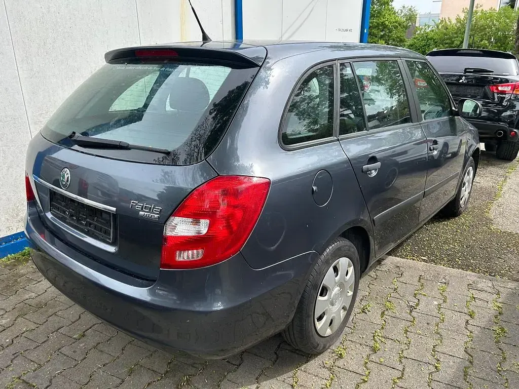 Używany Skoda Fabia 60 KM (44 kW) 2010 Other Kombi