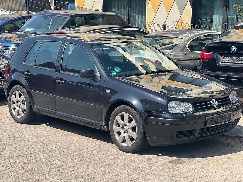 Schwarz Gebraucht 2000 VW Golf IV Limousine | 499 € (Superpreis) - Bild 1/4