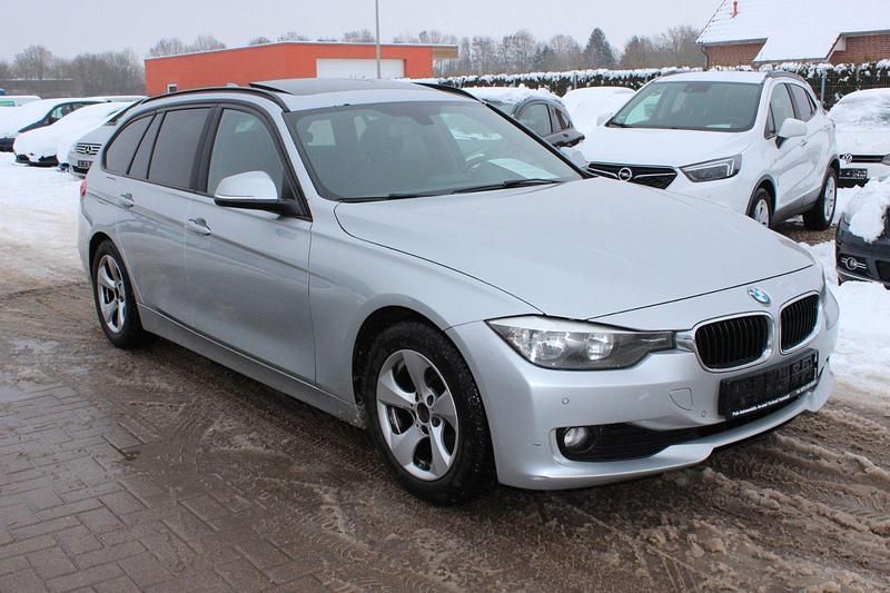 Gebraucht BMW 320 Luxury Line 163 PS (119 kW) 2014 Silber Kombi
