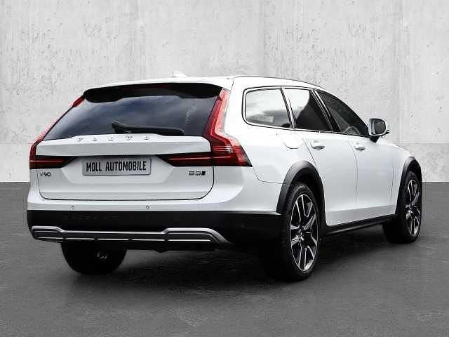 Gebraucht Volvo V90 CC 184 PS (135 kW) 2024 Kombi