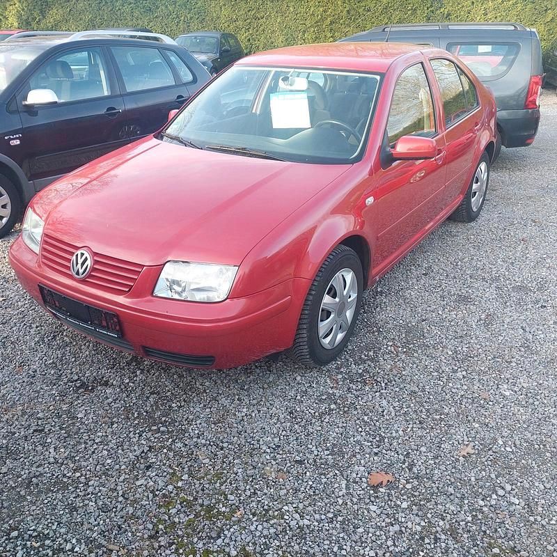 Gebraucht VW Bora 75 PS (55 kW) 2001 Rot Limousine