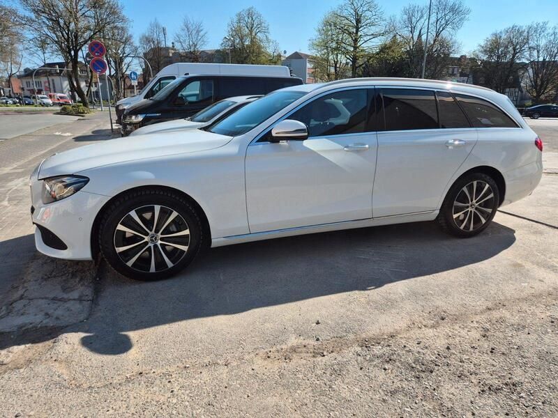 Gebraucht Mercedes E400 340 PS (250 kW) 2019 Weiß Kombi
