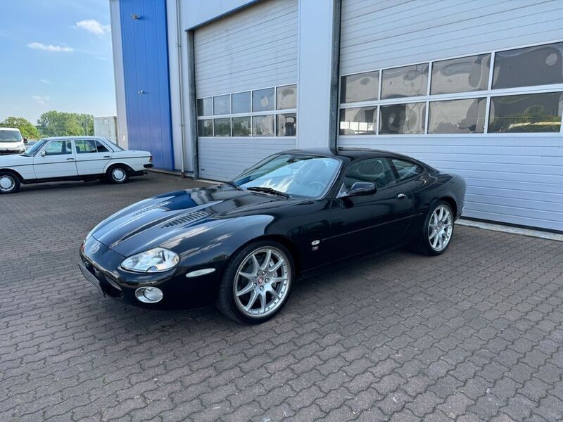 Gebraucht Jaguar XKR 363 PS (266 kW) 2002 Schwarz Coupé