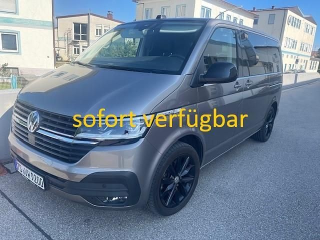 Schwarz Gebraucht 2023 VW Multivan Edition Van | 72.210 € - Bild 1/4