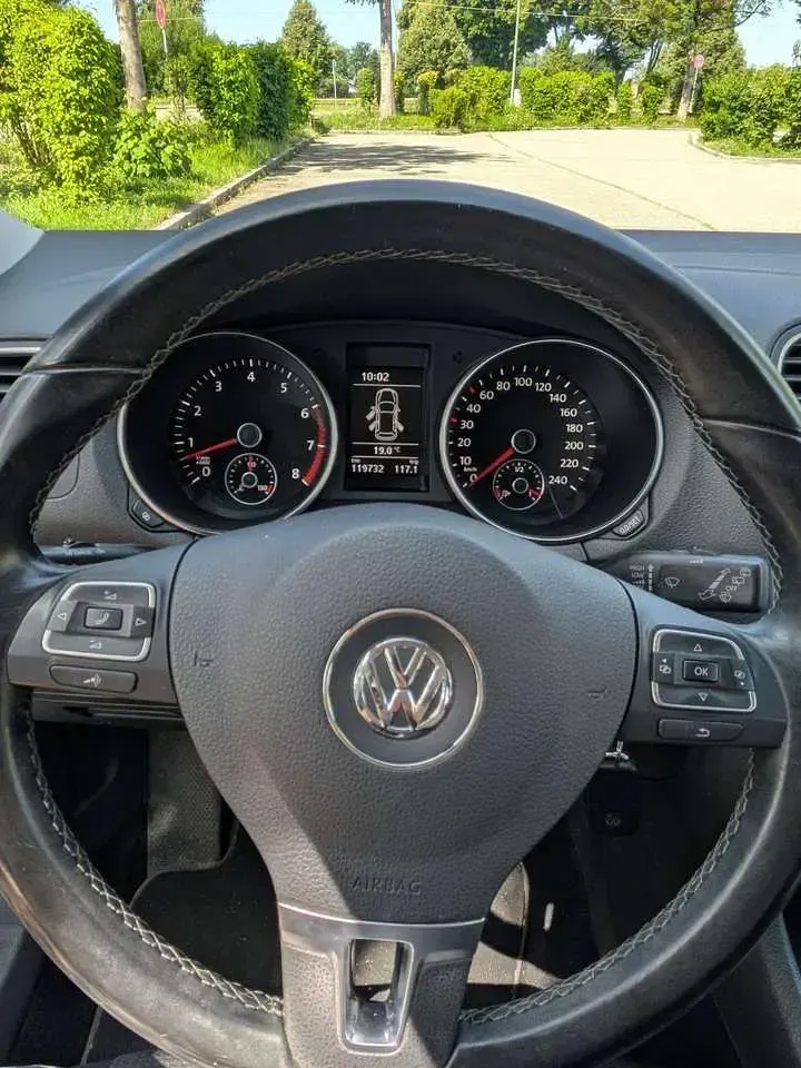 Gebraucht VW Golf VI Team 105 PS (77 kW) 2010 Grau Limousine