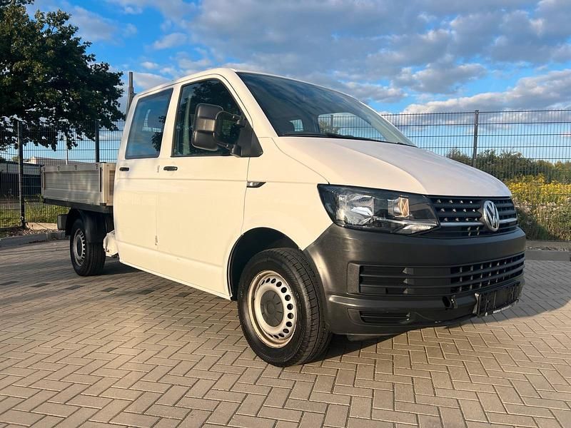 Weiß Gebraucht 2017 VW T6 Van | 13.990 € - Bild 1/4