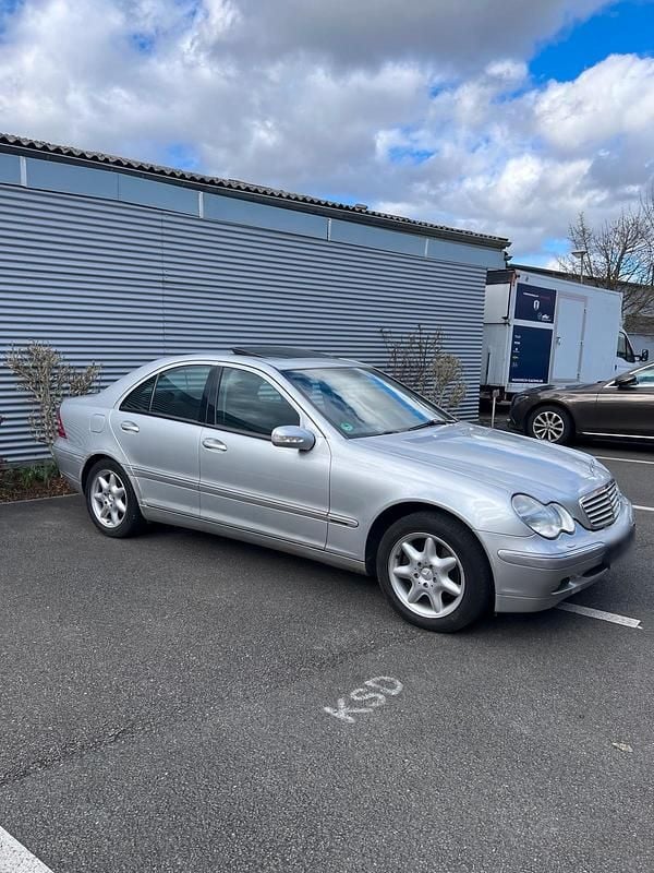 Gebraucht Mercedes C320 Elegance 218 PS (160 kW) 2001 Silber Limousine